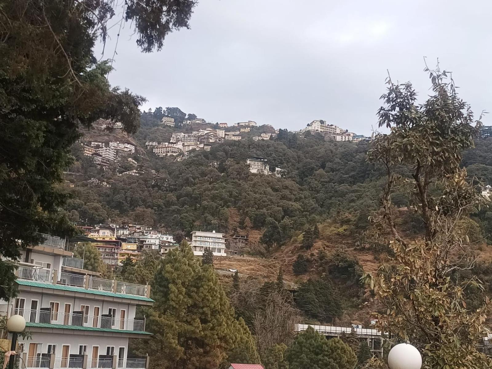Hotel Himalayan Village Mussoorie Ngoại thất bức ảnh