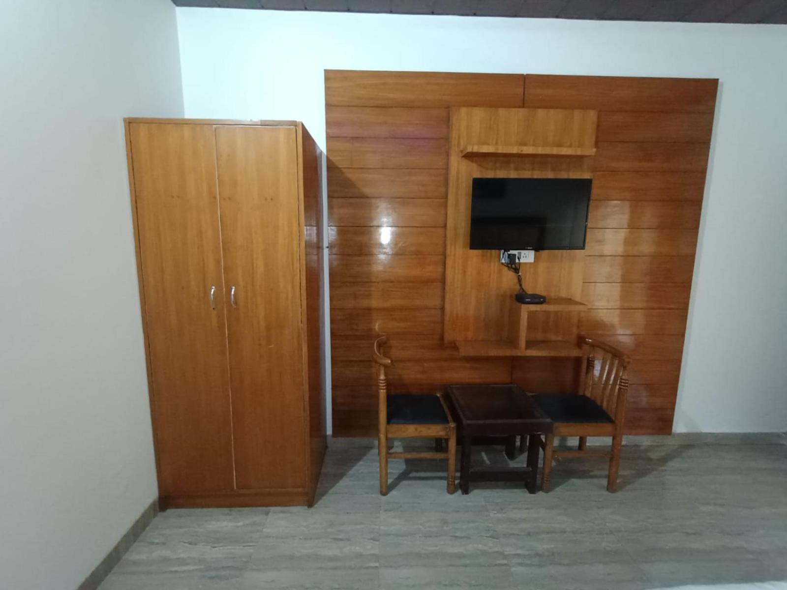 Hotel Himalayan Village Mussoorie Ngoại thất bức ảnh