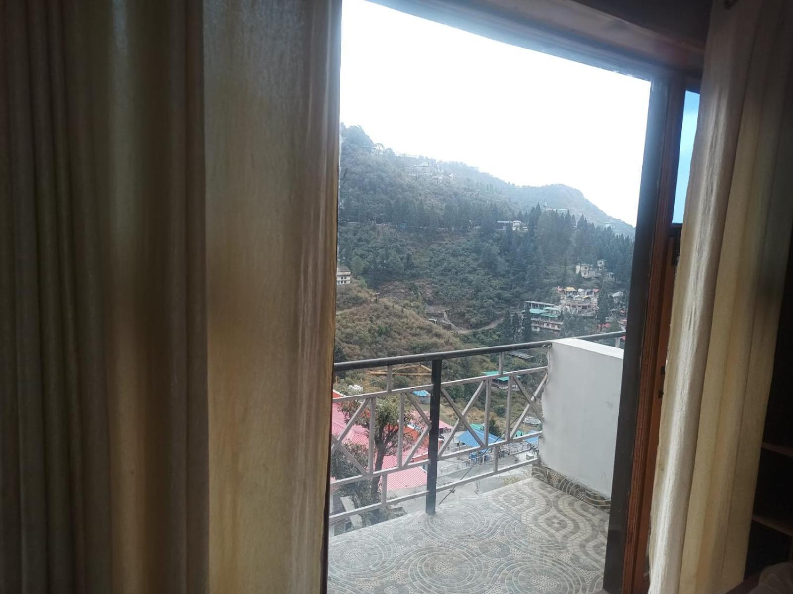 Hotel Himalayan Village Mussoorie Ngoại thất bức ảnh