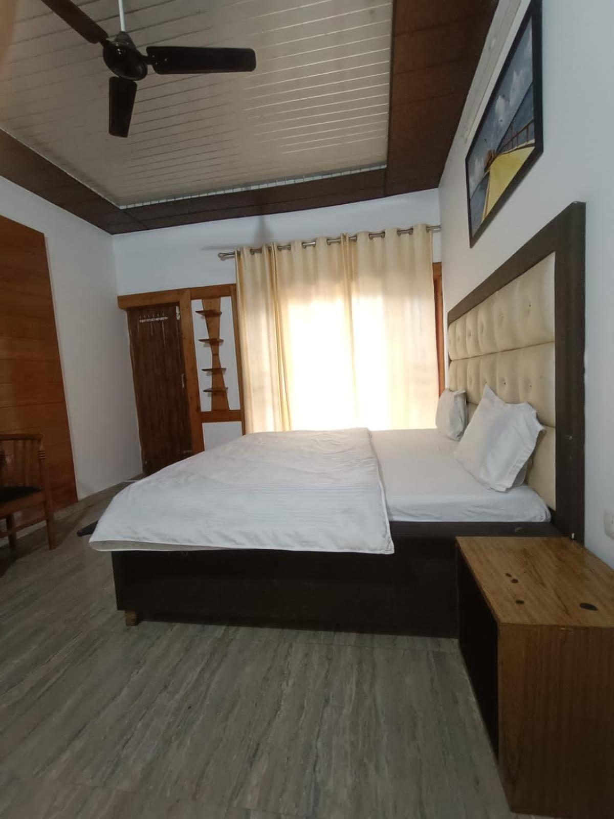 Hotel Himalayan Village Mussoorie Ngoại thất bức ảnh
