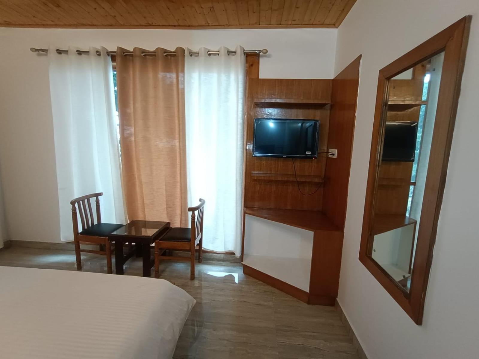 Hotel Himalayan Village Mussoorie Ngoại thất bức ảnh